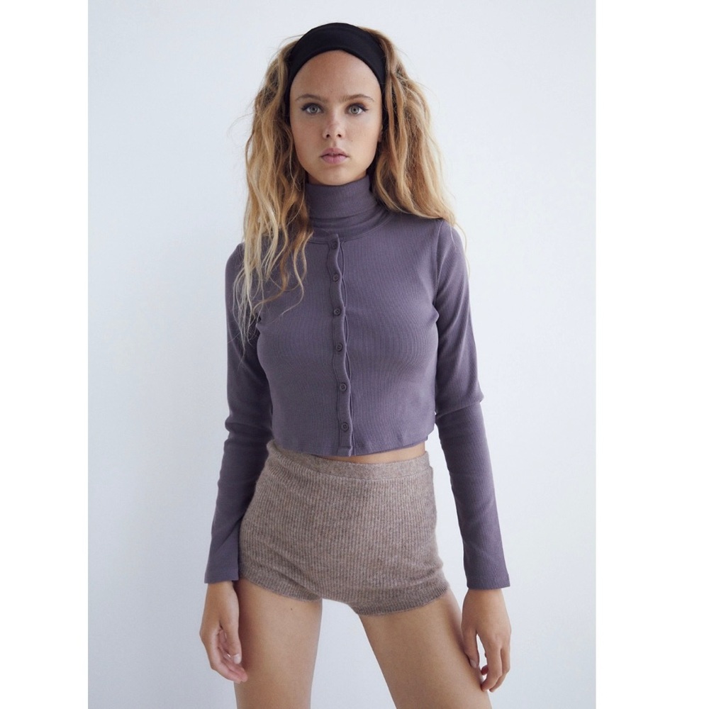 NWOT Purple Zara Ribbed Cardigan. Size Small.